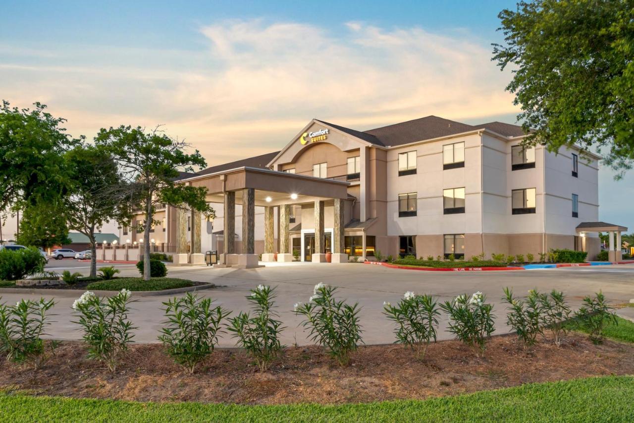Comfort Suites Ла-Порт Екстер'єр фото