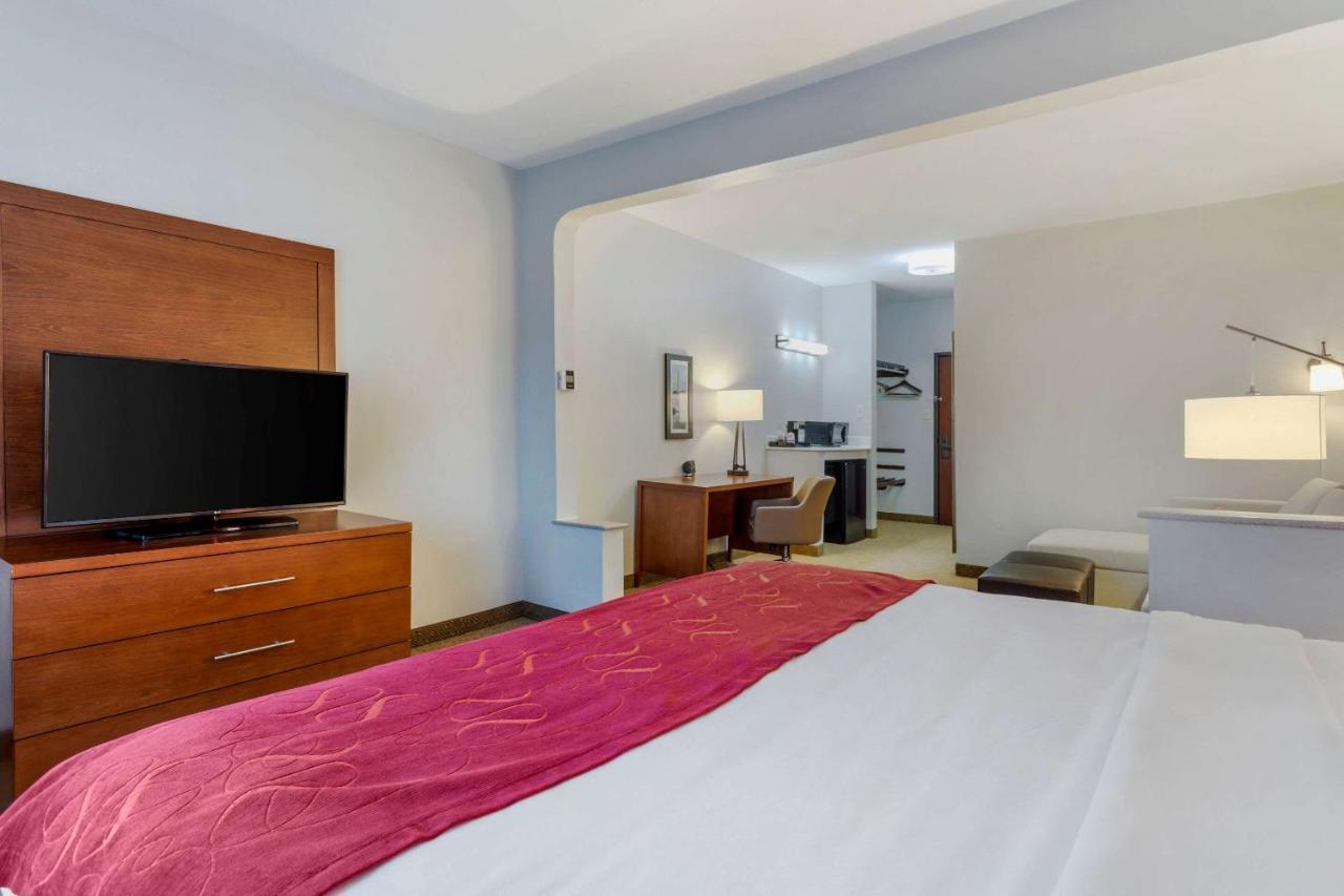 Comfort Suites Ла-Порт Екстер'єр фото