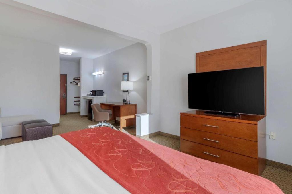 Comfort Suites Ла-Порт Екстер'єр фото